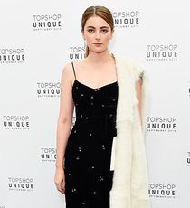 Millie Brady, 31 год, Великобритания Millie Brady, 31 год,